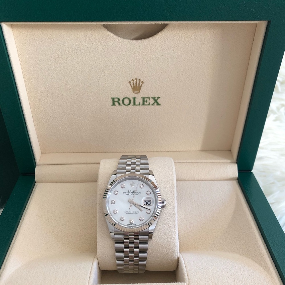 Rolex Datejust Watch - Picture 4 of 9